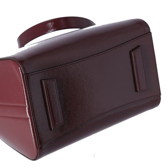 GIVENCHY Antigona Small Handbag Oxblood Patent Leather - Picture 7 of 8